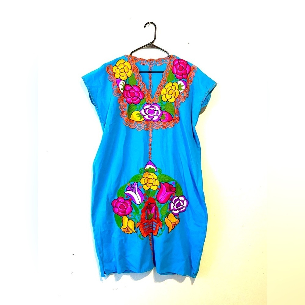 Mexican Embroidered Dress Size L Hippie Boho Flowers Purple Blue No Tags
